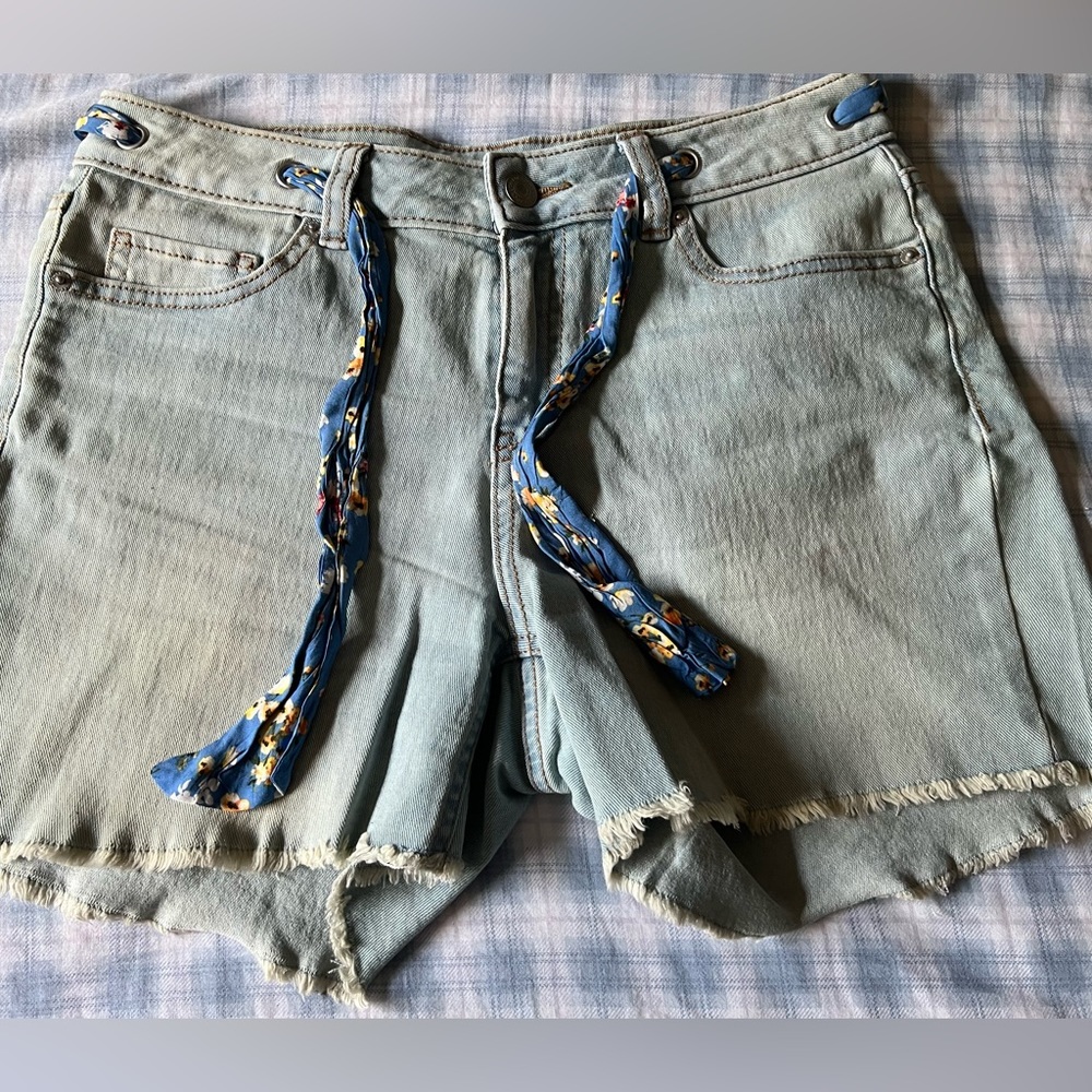 Womens Roebuck & Co jean shorts size 8